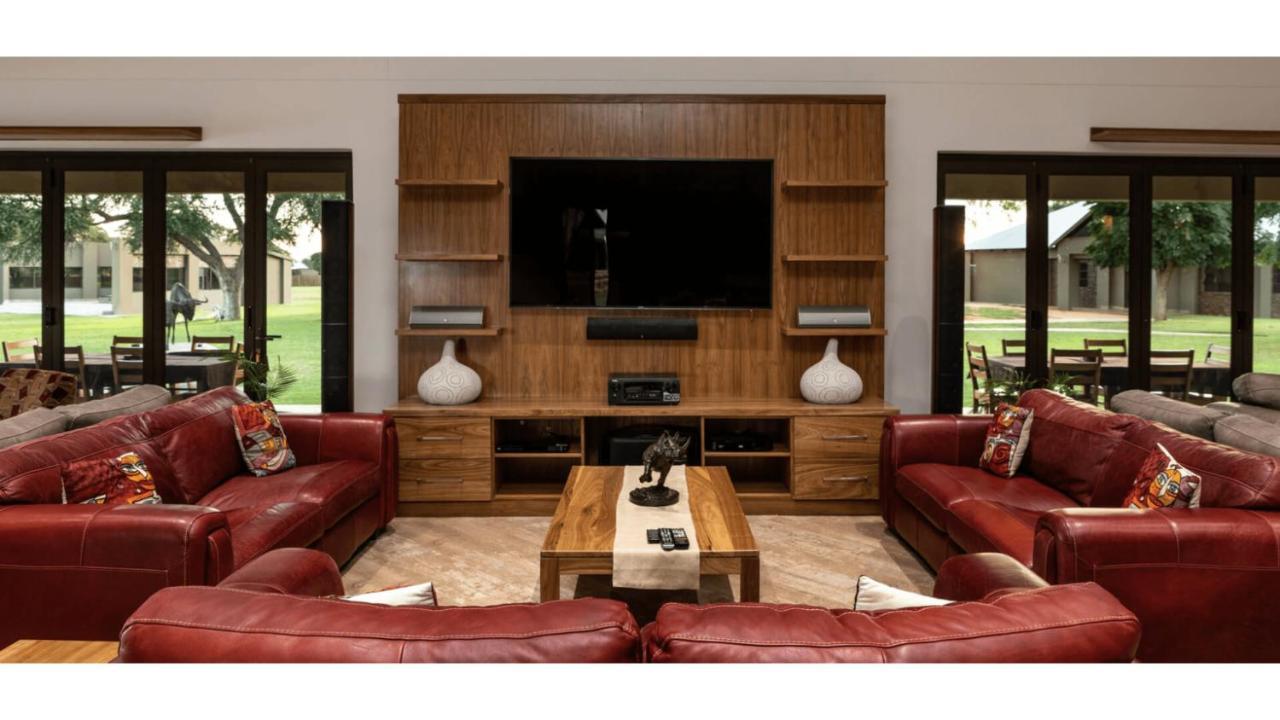 Sandune Game Lodge Gobabis Extérieur photo