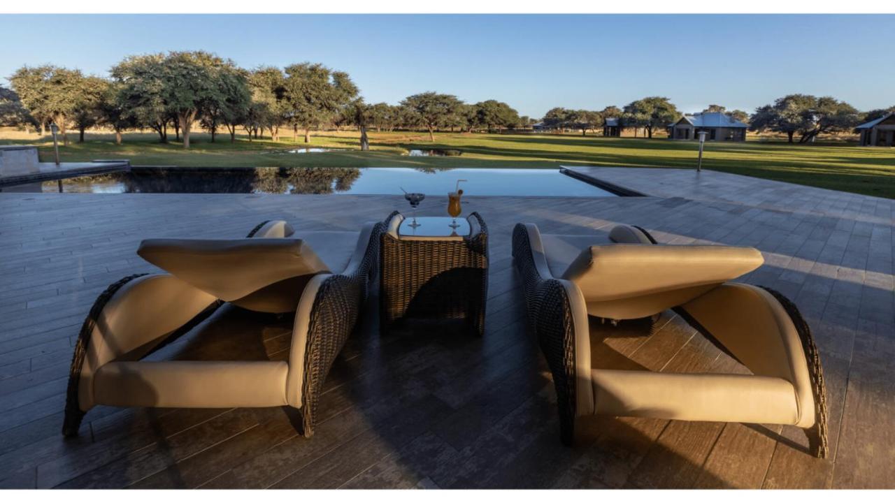 Sandune Game Lodge Gobabis Extérieur photo