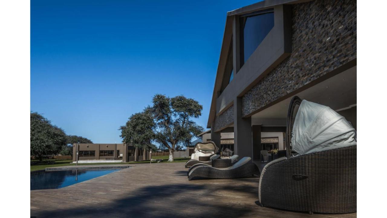 Sandune Game Lodge Gobabis Extérieur photo