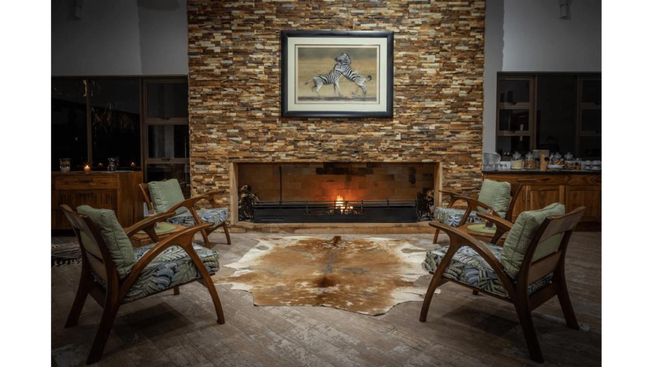 Sandune Game Lodge Gobabis Extérieur photo